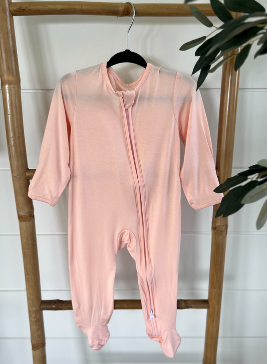 Bamboo Zippered Footies in Light Pink